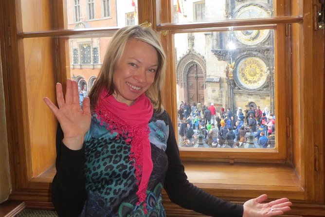 LUXURY Personal Tour of Prague with PERSONAL PRAGUE GUIDE - St. Vitus Cathedral and Old Royal Palace: Short Stops, Strong Impact
