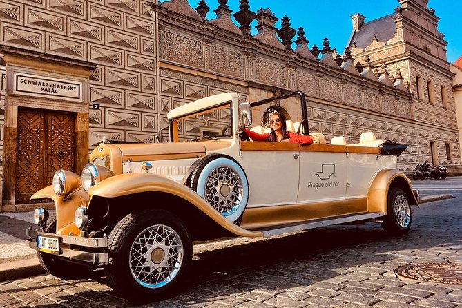 Luxury vintage car cabro replica tour to Carlsbad - Prague to Carlsbad in under two hours: the sweet spot