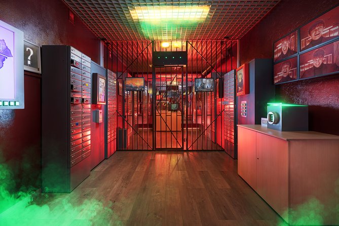 Moriarty's Phantom Trap Escape Game in Prague - Who Moriarty’s Phantom Trap is best for