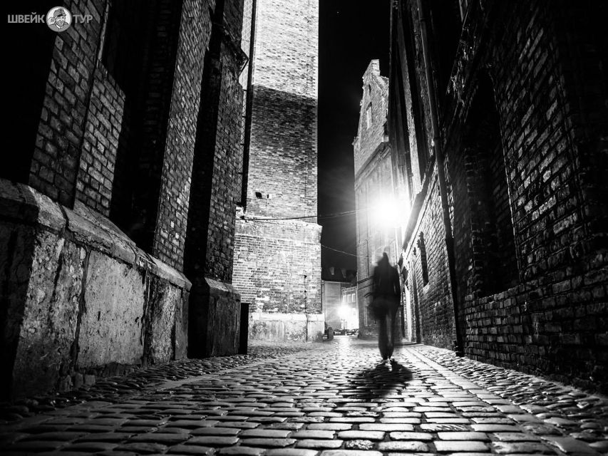 Mystical Night Tour of Prague - Small Group + Headsets: How the Tour Stays Understandable at Night