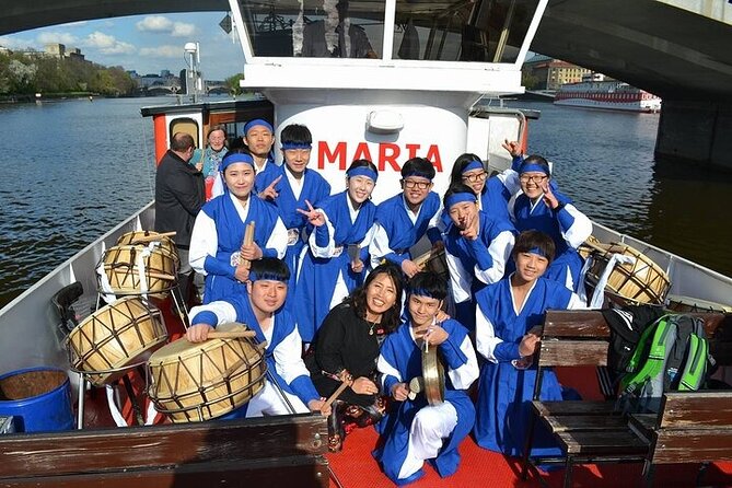 One Hour Boat Tour on Vltava River - Price and value: is $19.43 a good deal?