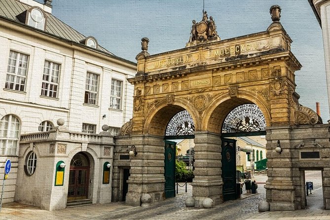 Pilsner Urquell brewery Private day trip, Pilsen City and Chateau tour + Lunch - Price and value: is $345.89 per person fair?