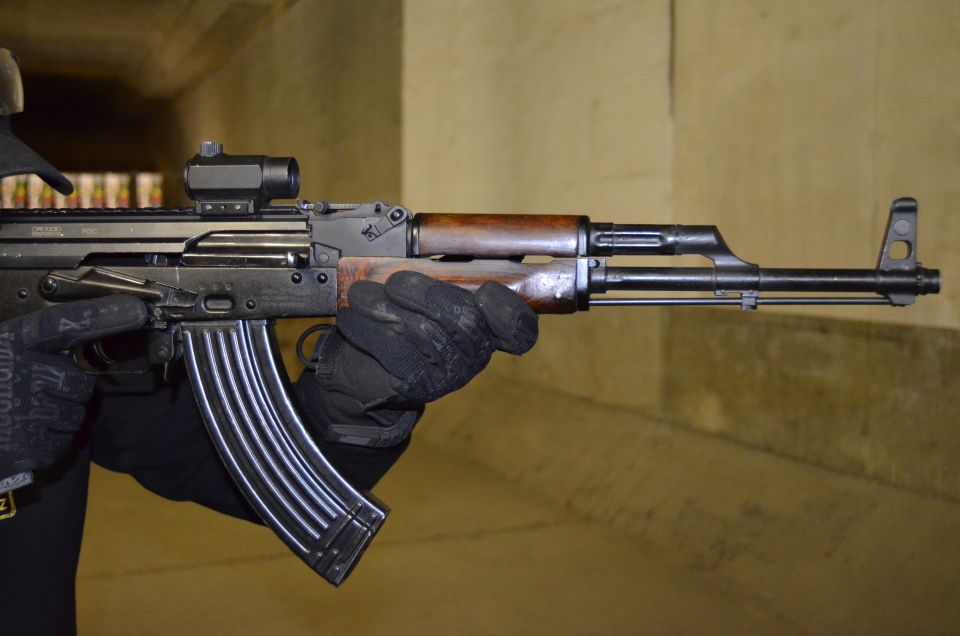 Prague: 1.5-Hour AK47 Shooting Range Experience - Who this is best for in Prague