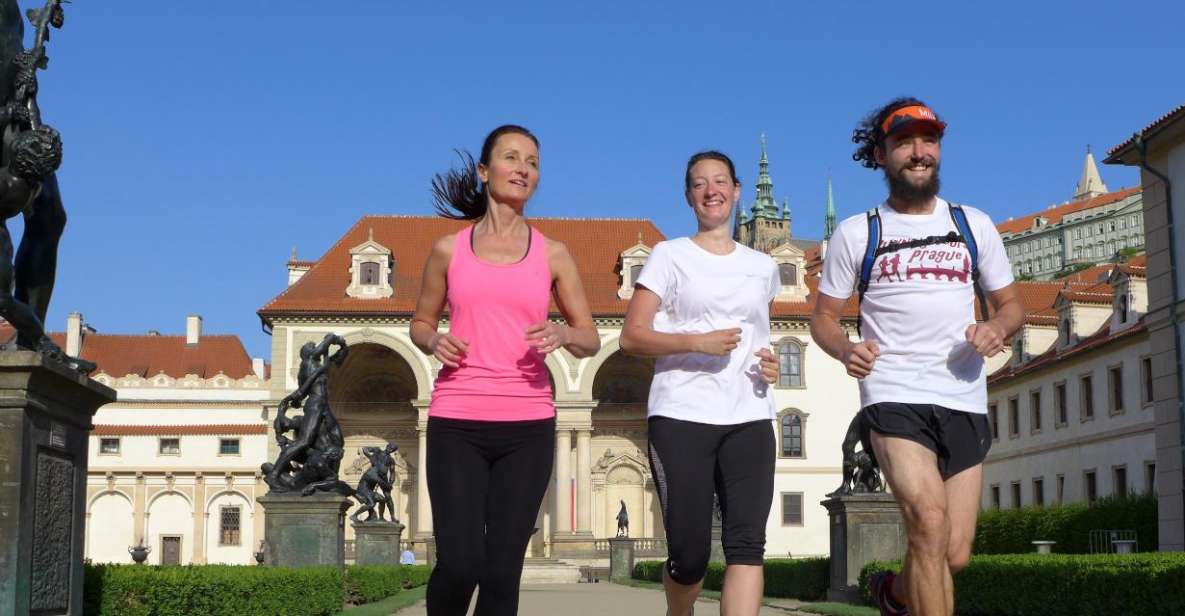 Prague 1-Hour Sight Running Tour - Charles Bridge: the famous run segment, with less stress