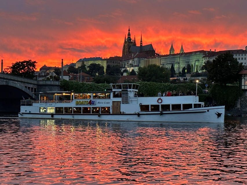 Prague: 2-Hour Historic Boat Cruise with Delicious Lunch - The 1927 Maria Croon: Why this boat matters