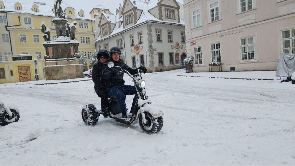 Prague: 2-Hour Trike Live Guided Tour of Old Town - Safety Rules That Affect Your Day (Helmet, No Alcohol, Not for Everyone)