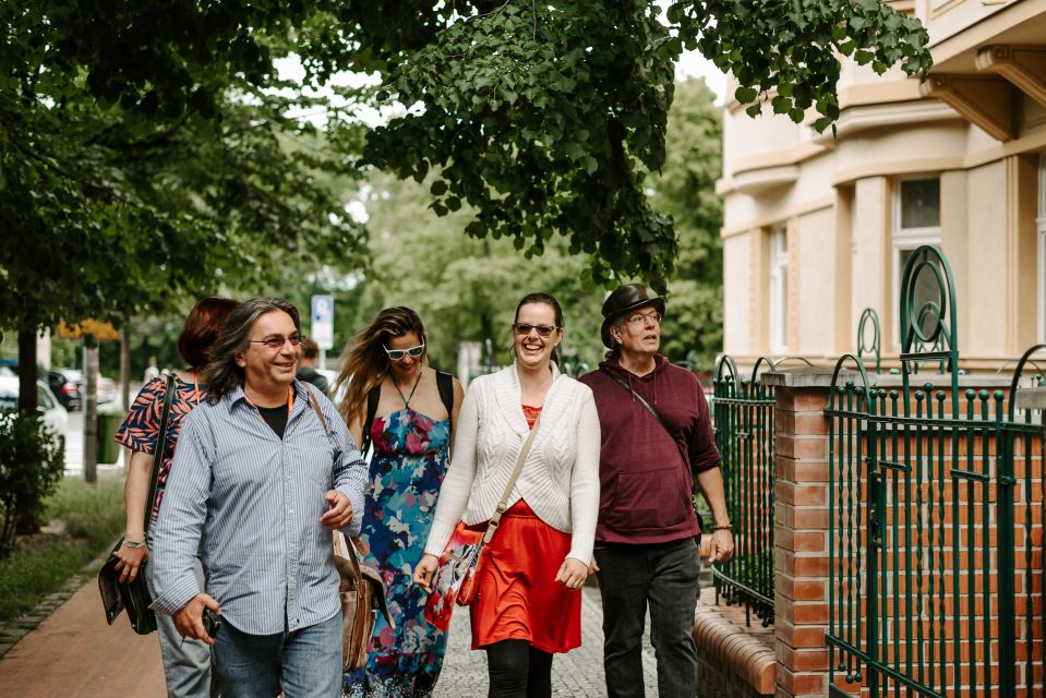 Prague: 3.5 h Private Czech Beers & Tapas Tour - Beer culture explained in a way you can taste