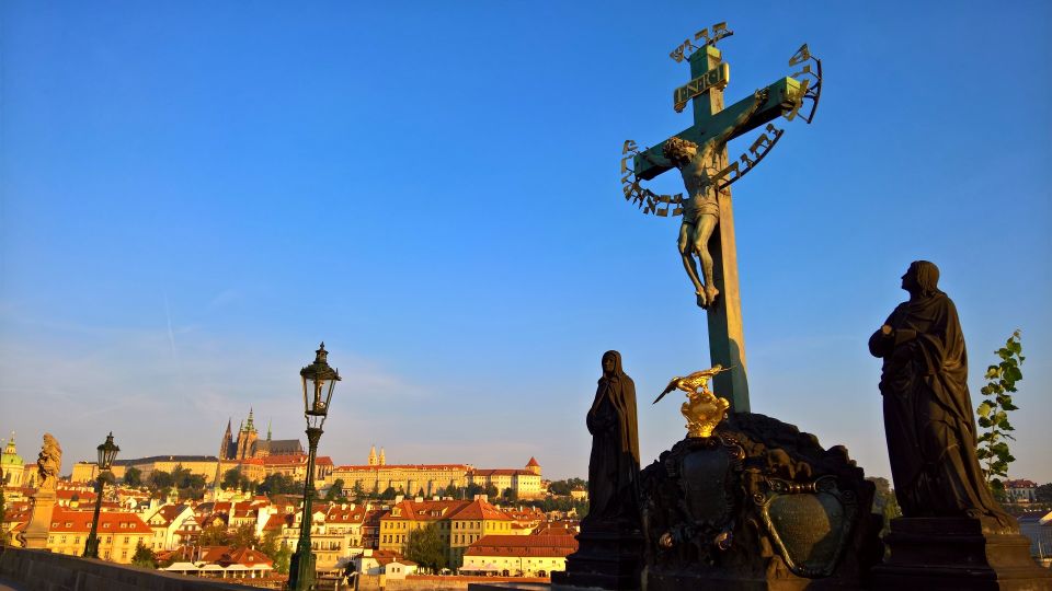 Prague 3-Hour Architectural Tour - Josefov’s Jewish Quarter: Reading Architecture Through Community Space
