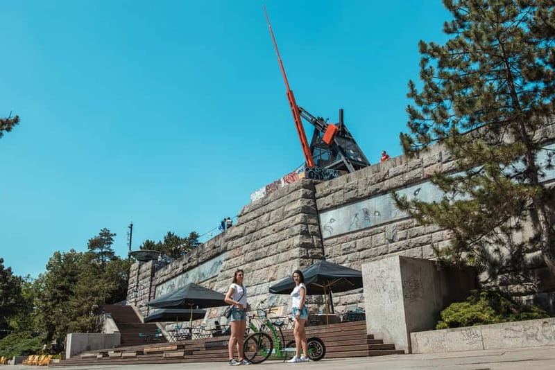 Prague: 3-Hour E-Scooter Tour in German - Old Town Square highlights: Astronomical Clock and St. Nicholas