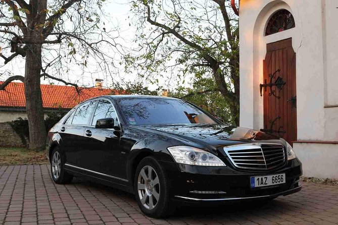 Prague airport luxury transfer by a Mercedes Benz S class - What’s Included (Taxes, Parking, and the Stuff People Forget to Budget)