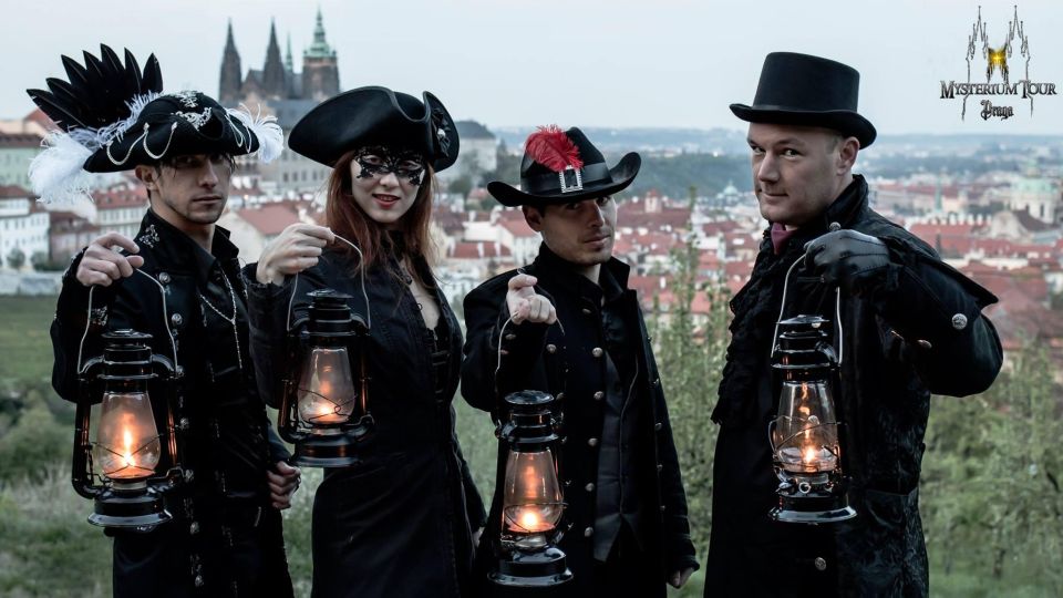 Prague: Alchemy & Mysteries Bridge and Castle Evening Tour - Clementinum Visit (10 Minutes): A Dramatic Pause