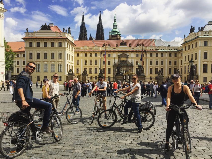 Prague "ALL-IN-ONE" - big tour - The 75-minute Czech lunch break: why it matters