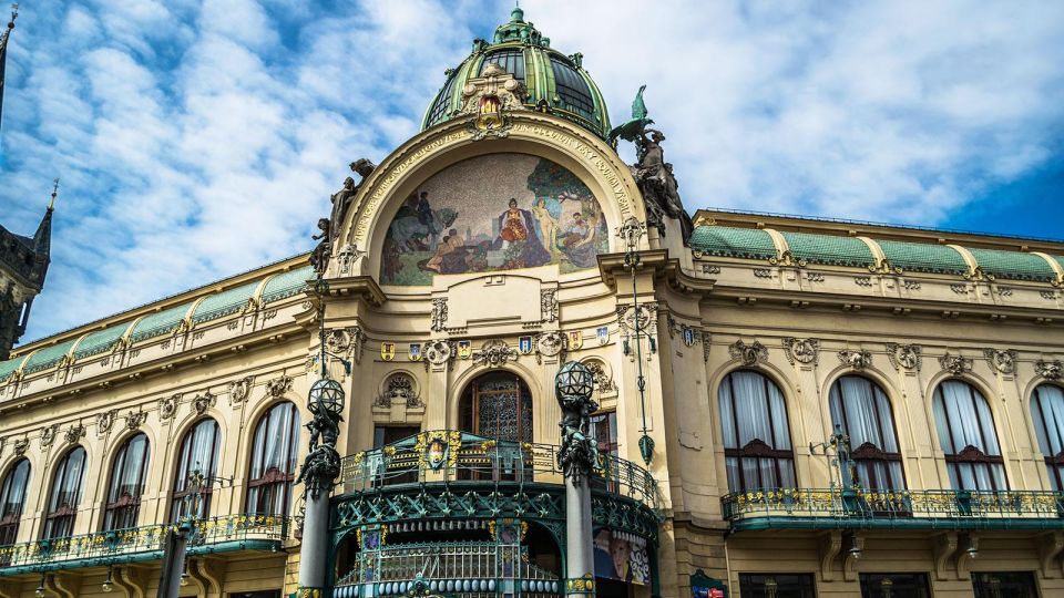 Prague Audioguide - TravelMate app for your smartphone - Wheelchair Accessible, Plain and Simple