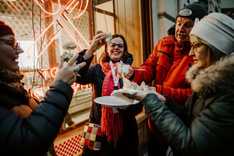 Prague: Award-Winning Old Town Food Tour with Four Drinks - How this Old Town Food Tour helps you eat like a local