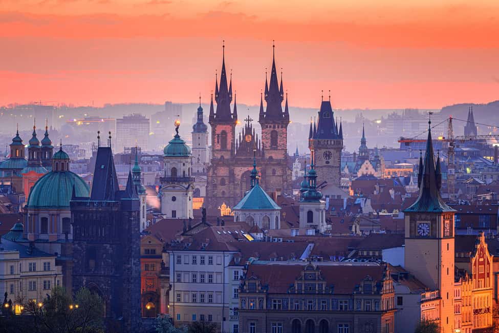 Prague: Award-Winning Old Town Food Tour with Four Drinks - Price and value: is $163 per person fair?
