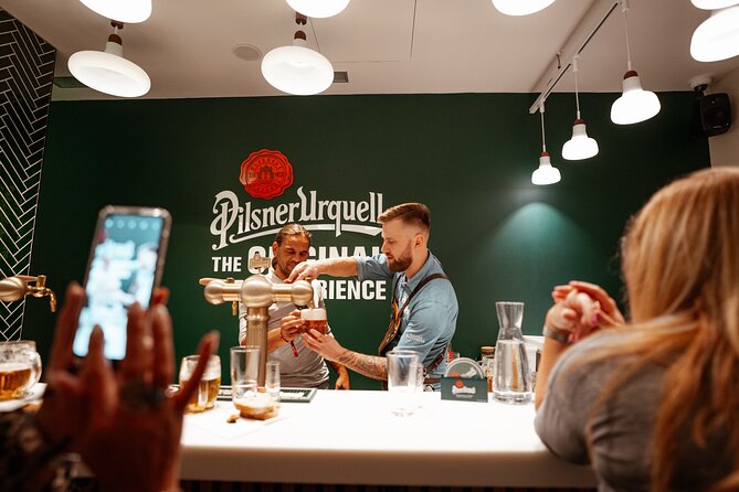 Prague Beer Pouring Class at Pilsner Urquell - Inside the Pouring Lesson: From Foam Theory to Actual Skill