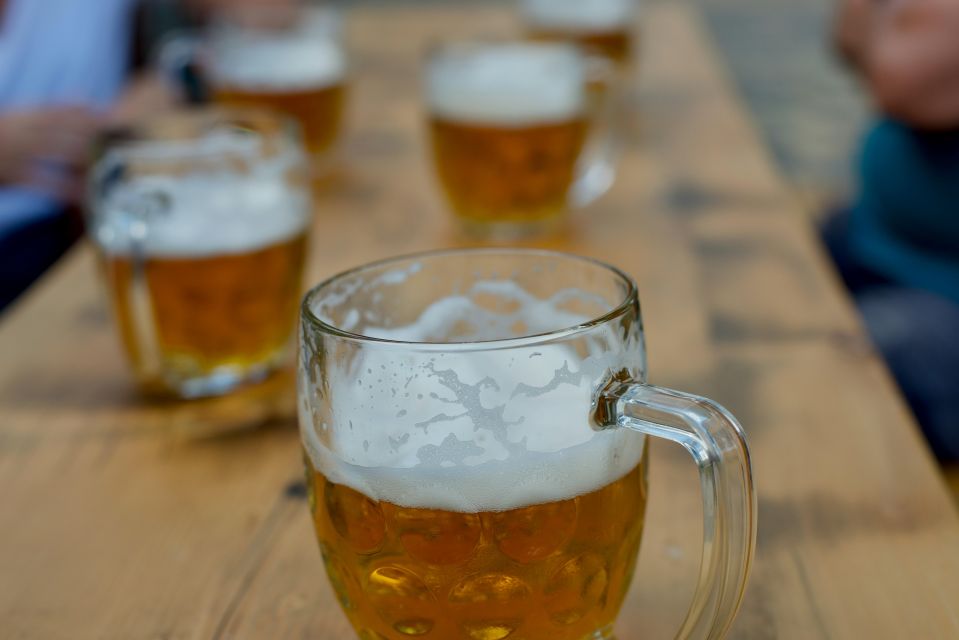Prague beer tour with brewery visit and tasting - Small-group size: why a max of 10 changes your experience