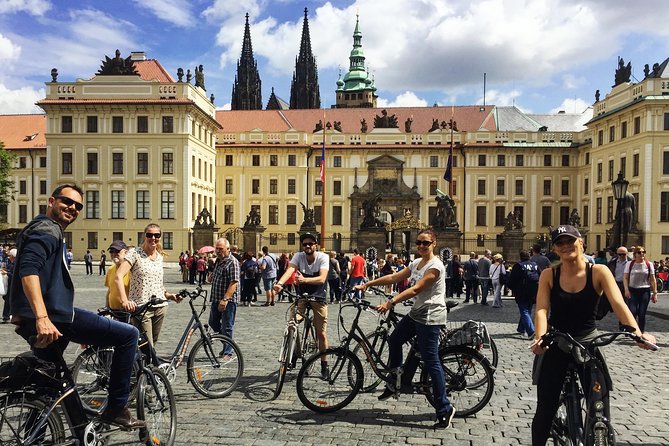 Prague Bike Tour - Stunning Viewpoints, Castle, City & Park - Prague Castle area: St Vitus’s Cathedral and the Old Royal Palace from the right spot