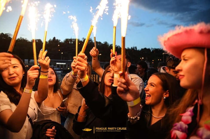 Prague : Boat Party with Afterparty at EPIC - Price and What You Actually Get for Around $27