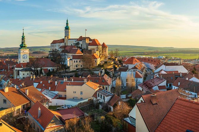 Prague-Bratislava One-Way Sightseeing Day Tour - Timing and Logistics: How to Survive a 10-Hour Day