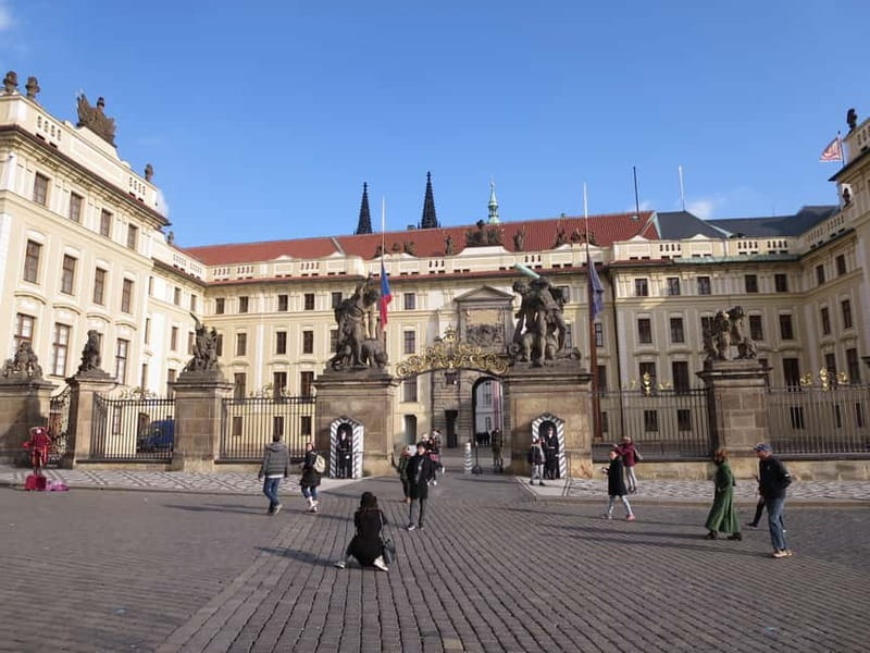 Prague: Bus and Boat Tour - The Vltava boat cruise: where Prague looks like postcards