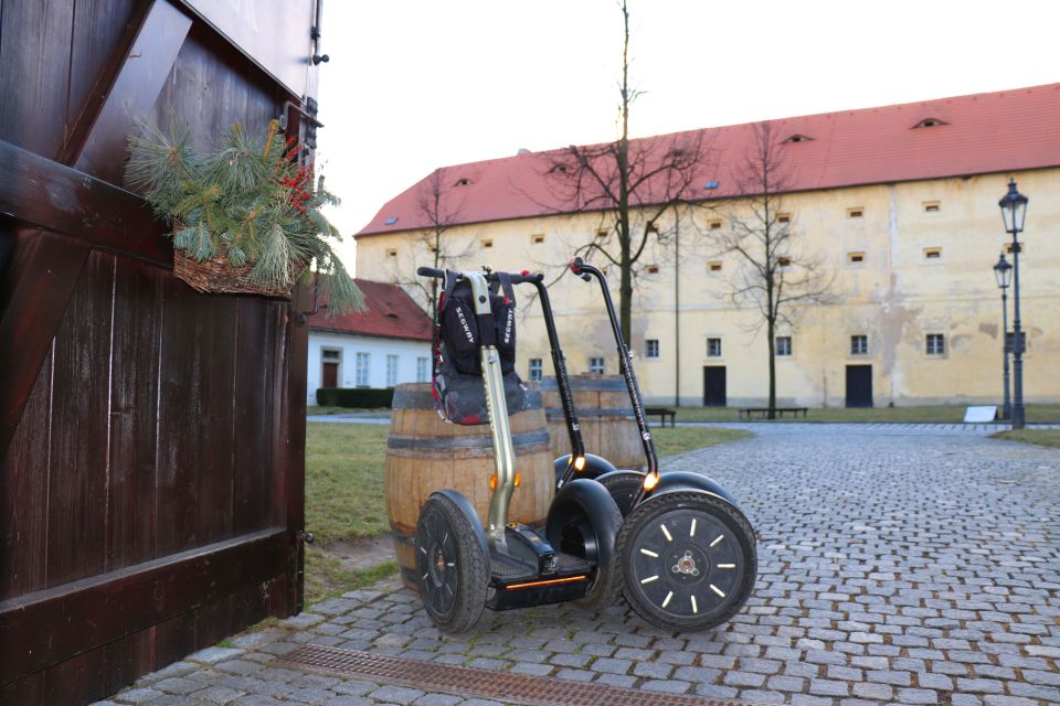 Prague: Castle and Monastery Segway Tour - Prague Castle on a Segway: guards, St. Vitus, and garden time