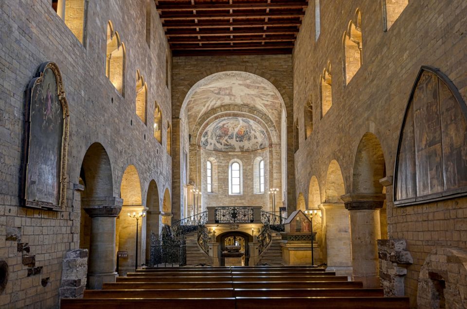 Prague Castle and St. Vitus Cathedral Private Walking Tour - Prague Castle: why this private format is worth it