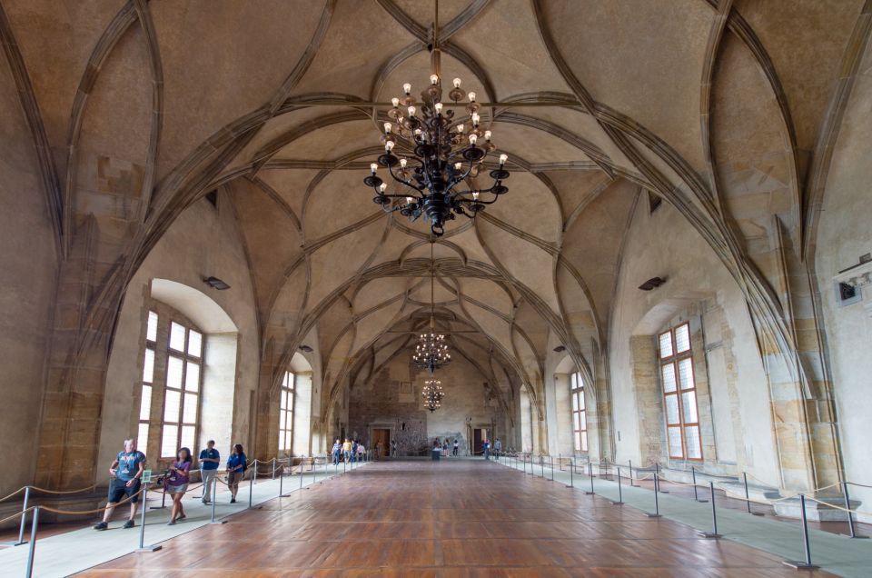 Prague Castle and St. Vitus Cathedral Private Walking Tour - The 3-hour and 5-hour add-ons: St. George’s Basilica and Golden Lane