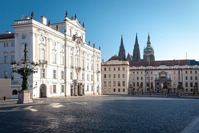 Prague Castle District Tour - Weather reality: rain, sound, and how to make it work