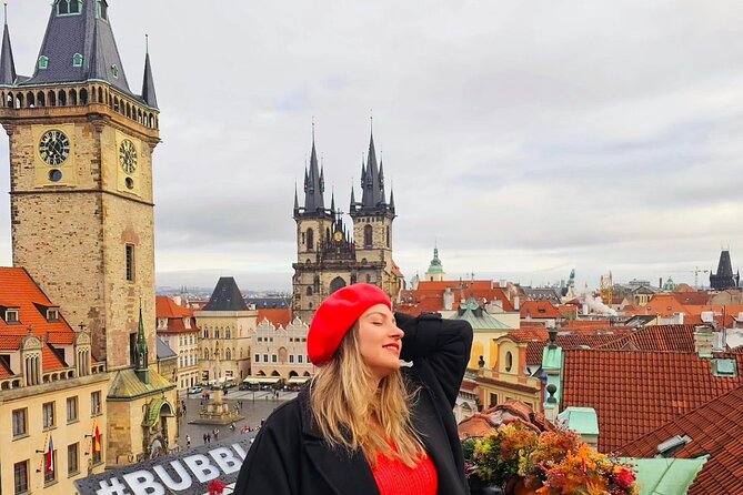 Prague Christmas Markets and Holiday Magic Walking Tour - Old Town Square Christmas Market: your first taste of Prague traditions