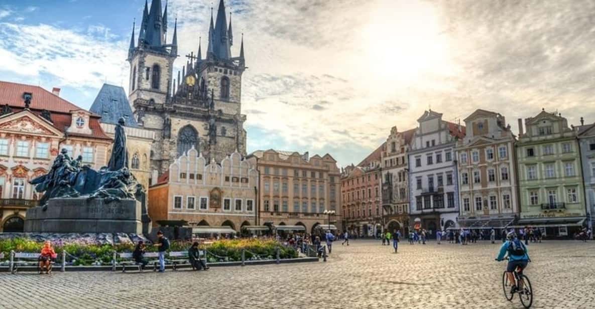 Prague: City Highlights Walking Tour - Josefov Photo Stop: The Jewish Quarter’s Weight in Plain Sight