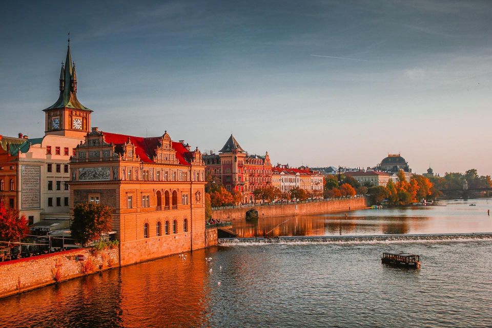 Prague: City Tour in Full - Four Courtyards and San Vito Cathedral: What You’re Really Getting
