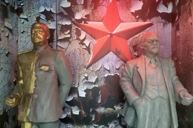 Prague Communism tour with visit of Communism museum - Wenceslas Square in 20 Minutes: A Public Stage for Protest