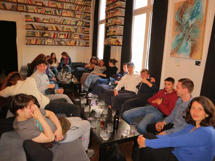 Prague: Craft Beer Tour 8 Czech Beers, Taproom & Beer Garden - The basic shape: a 3-hour tasting with real Czech beer context