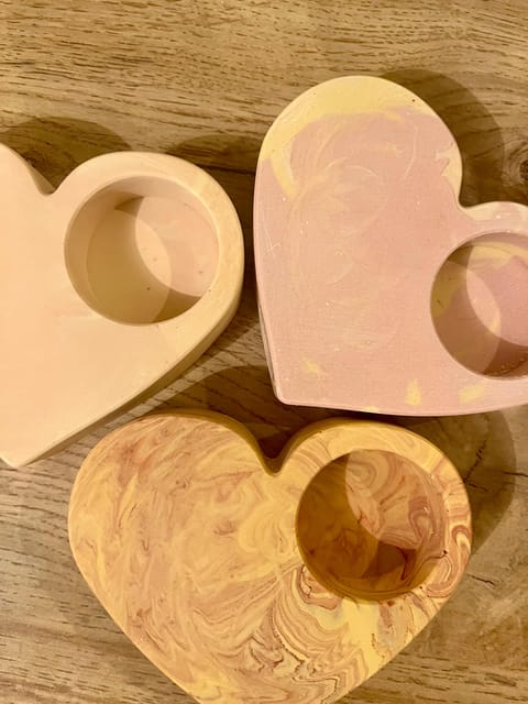 Prague: Craft your unique tea-candle holder set - Small group size: why being under 10 people helps