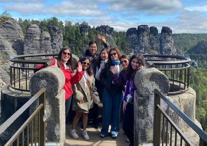 Prague: Escape the City - Bohemian & Saxon Switzerland Trip - Guide quality and small-group flow: why it feels easy