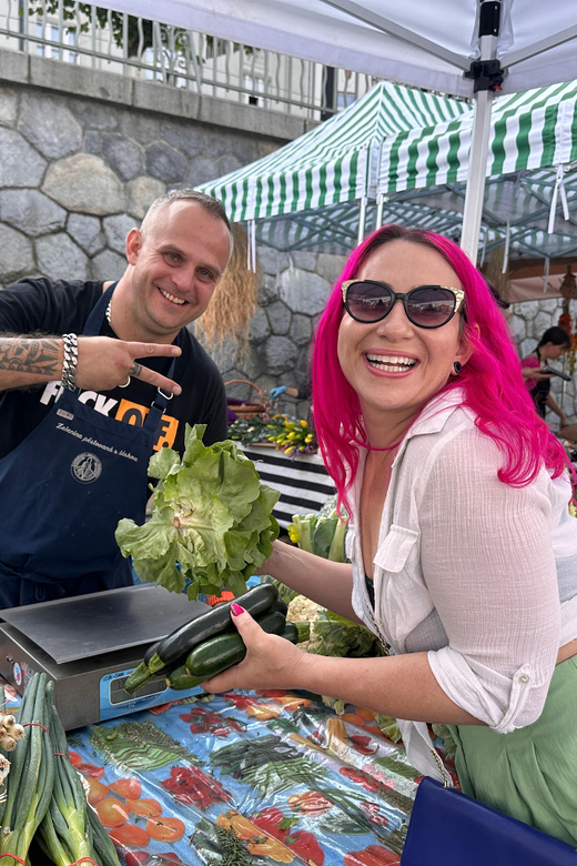 Prague: Farmers Market and Brunch Class with Celebrity Chef - Inside Mariko’s kitchen: what you actually cook for brunch