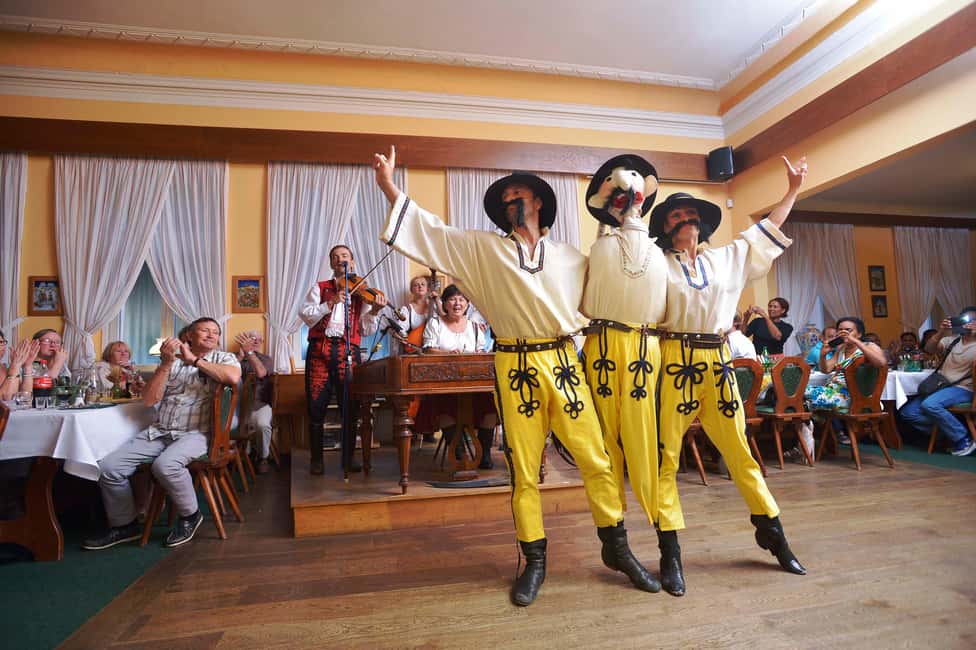 Prague: Folk Dancing Dinner Experience - Why a Czech Folk Night Feels Right in Prague