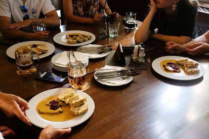 Prague Food tasting tour of Hidden Gems for Small Groups - Stop 1 in Vinohrady: Koláč pastry to start strong