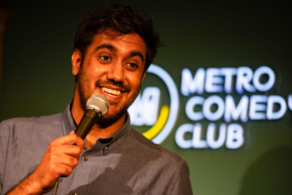 Prague: Friday Stand-Up Comedy in English - Key things that make this comedy night worth it