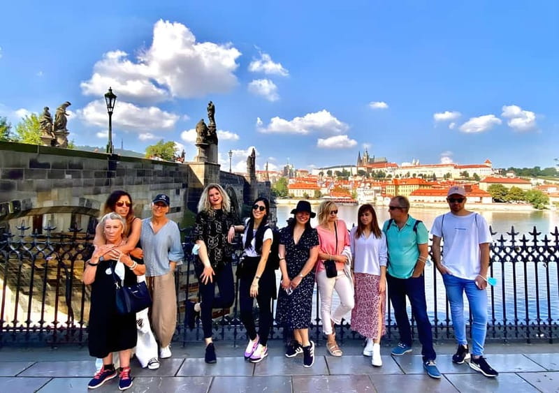Prague: Full-Day Guided Tour of Prague in a Small-Group - Josefov (Jewish Quarter): Synagogues, Cemeteries, and Names You’ll Hear Again