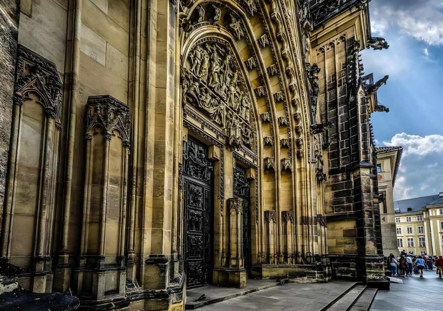 Prague: Full-Day Private Tour of Prague - 5 hours - Key Things That Make This Tour Worth Your Time