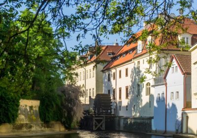 Prague: Full-Day Private Tour of Prague - 5 hours - Getting Prague’s Rhythm: A Rain-or-Shine Walk You Can Control