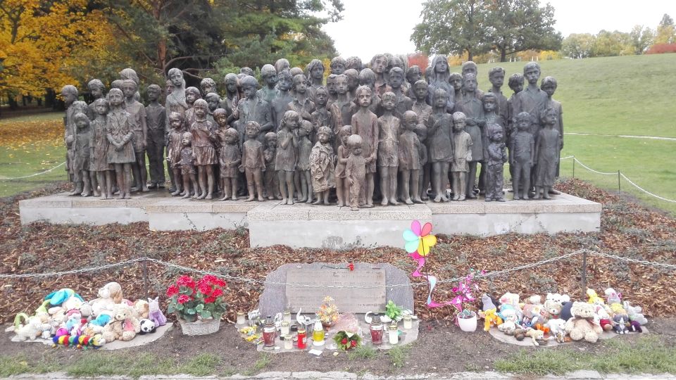 Prague: Guided Operation Anthropoid Tour with Lidice - Quick takeaways: what makes this tour hit hard (and well)