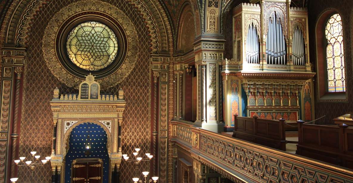 Prague: Guided Walking Tour of Prague's Jewish Quarter - Practical tips to get the most from the walk