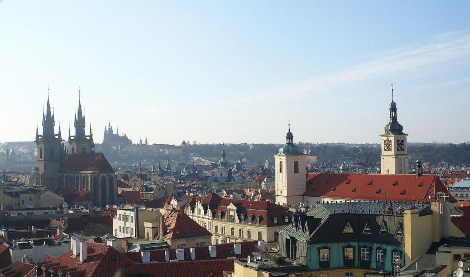 Prague Half-Day Private Walking Tour - Jewish Quarter: oldest synagogue in Europe and the cemetery atmosphere