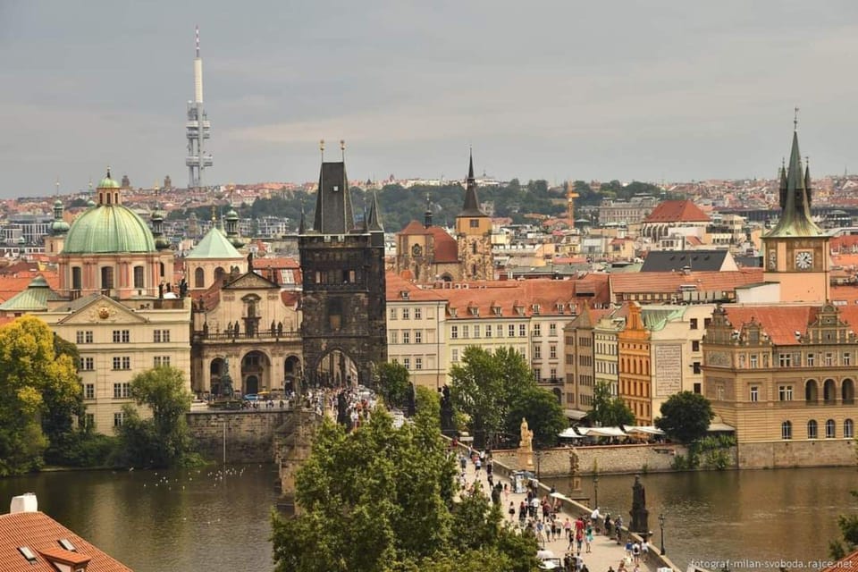 Prague: Hidden Gems Walking Tour with Local Guide - Charles Bridge and quick scenic hits: photos with a plan
