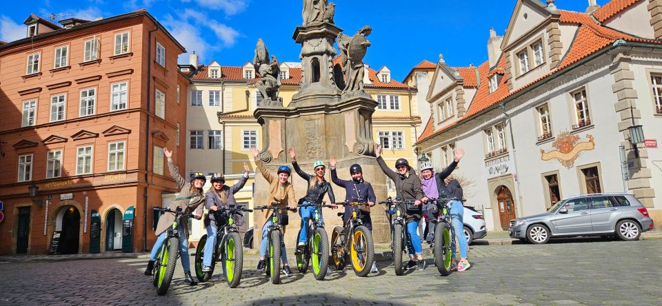 Prague: Highlights Tour on e-Scooter or eBike - Key things that make this tour worth your time