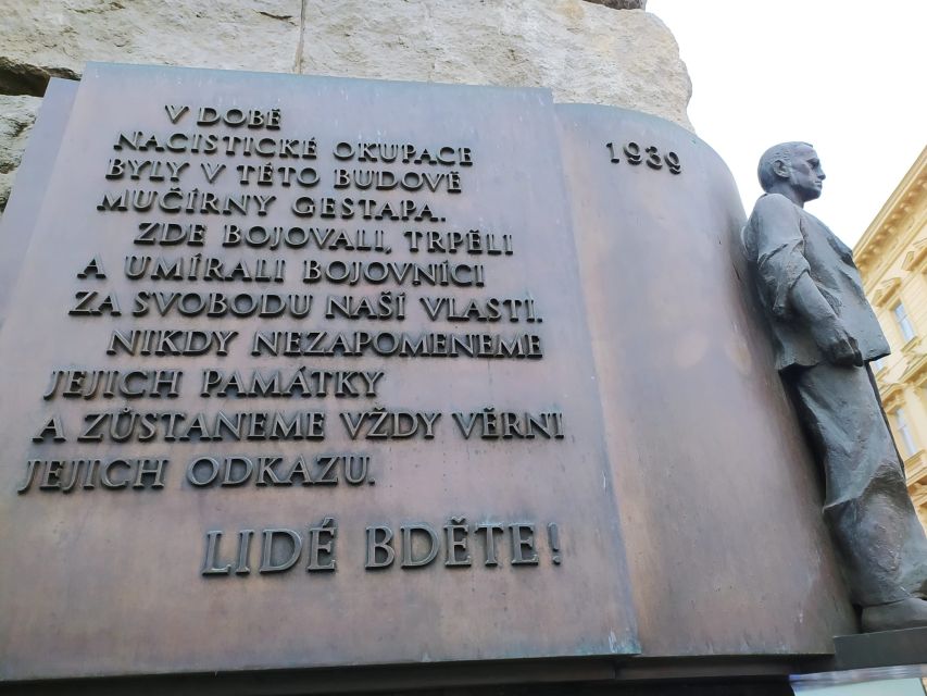 Prague: Historical Walking Tour with Focus on World War 2 - Reinhard Heydrich assassination: details plus the last-resistance aftermath