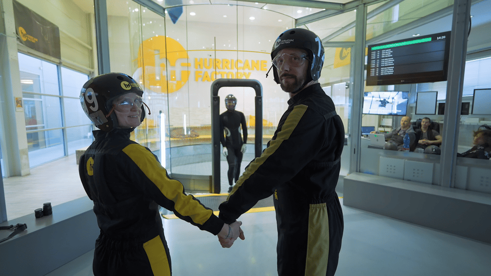 Prague: Hurricane Factory Indoor Skydiving Experience - The 60-Minute Schedule: Check-In, Training, Then Your Flight
